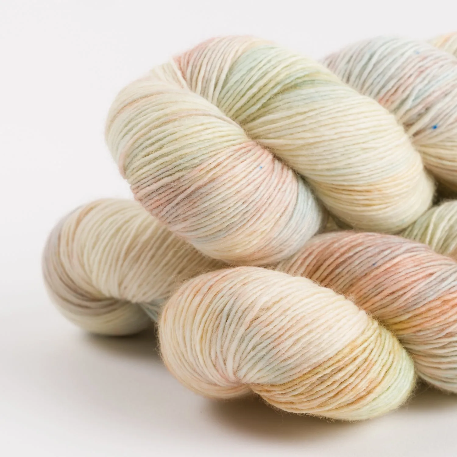 SYSLERIGET SINGLES - CANDY CLOUDS